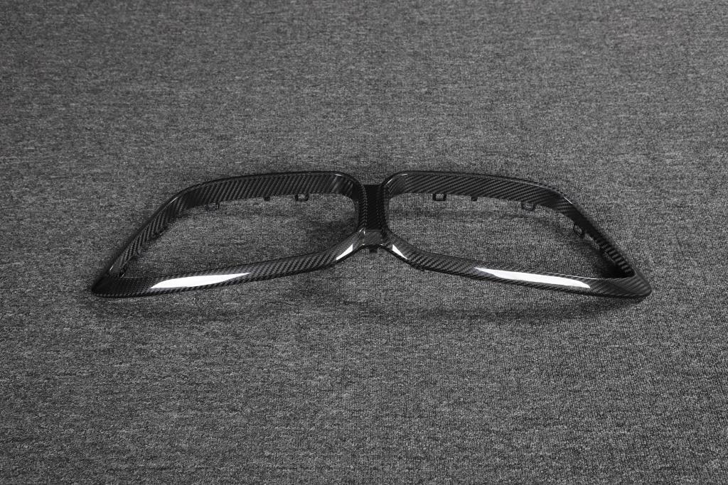 F87 M2 COMPETITION DRY CARBON FIBER FRONT GRILLES TRIMS