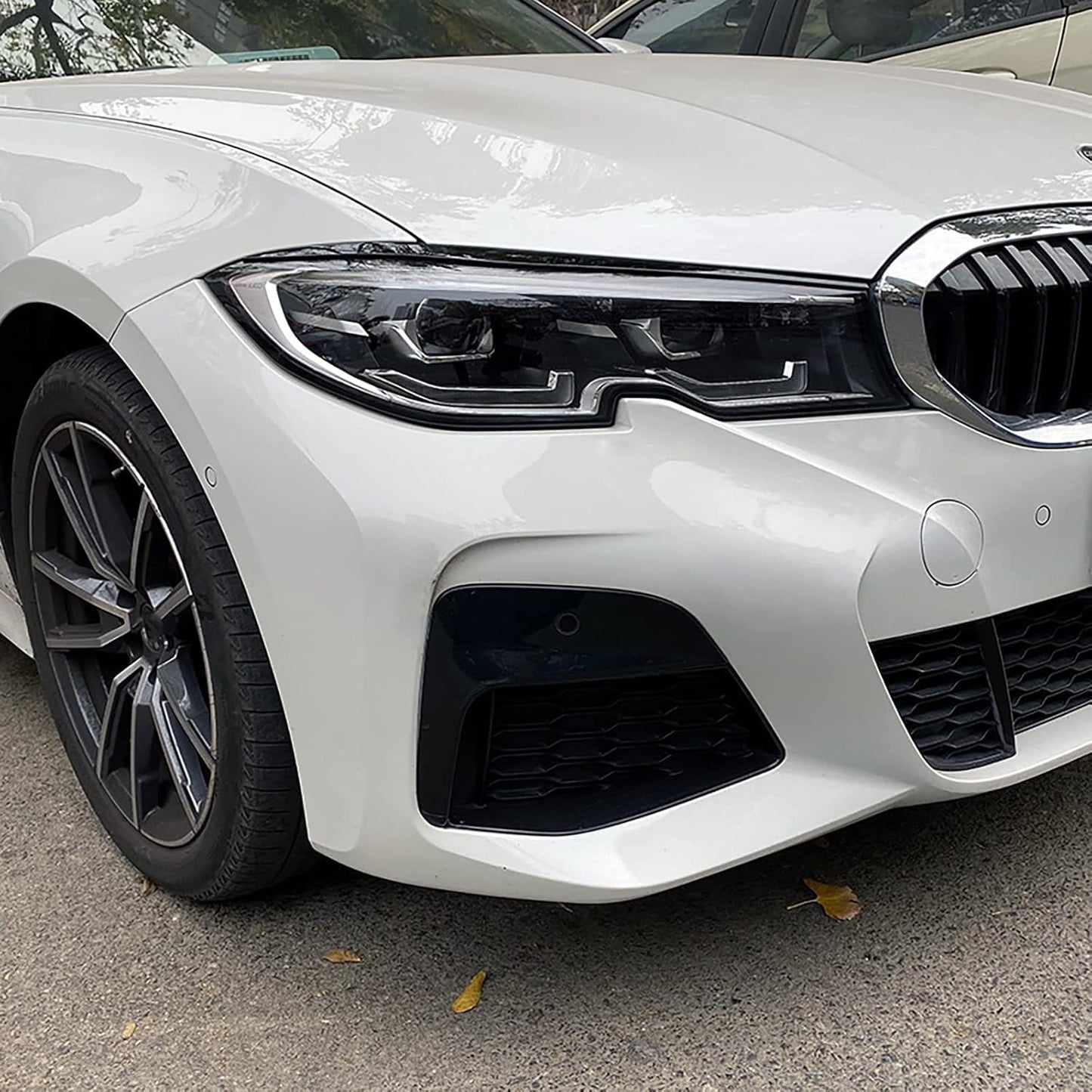 G20 3-SERIES HEADLIGHT EYELIDS