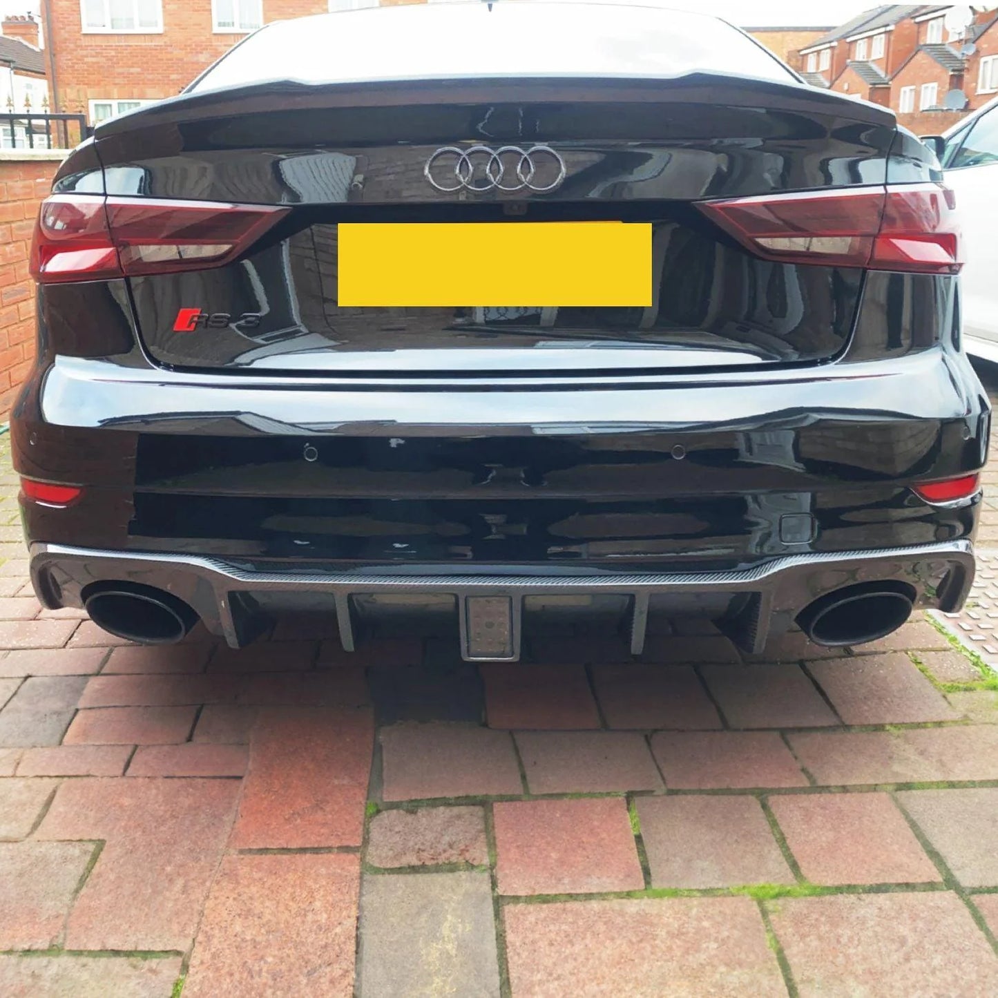 AUDI RS3 8V.2 SEDAN CARBON FIBRE F1 LED DIFFUSER
