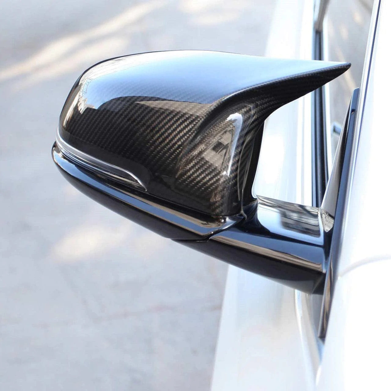 F40 M PERFORMANCE STYLE CARBON FIBER MIRROR COVER