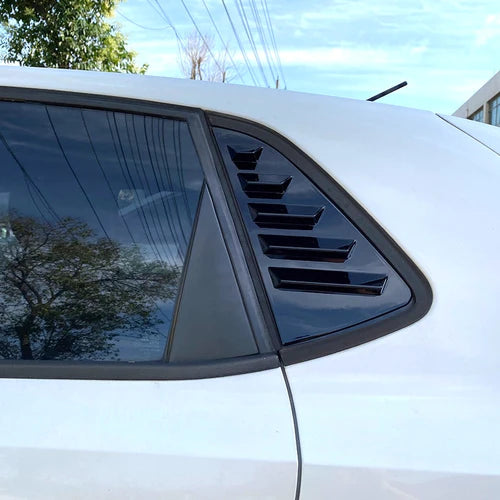POLO 6 GLOSS BLACK SIDE WINDOW LOUVER
