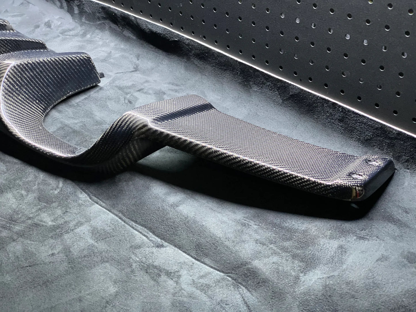 E92 M3 H-STYLE CARBON FIBRE DIFFUSER