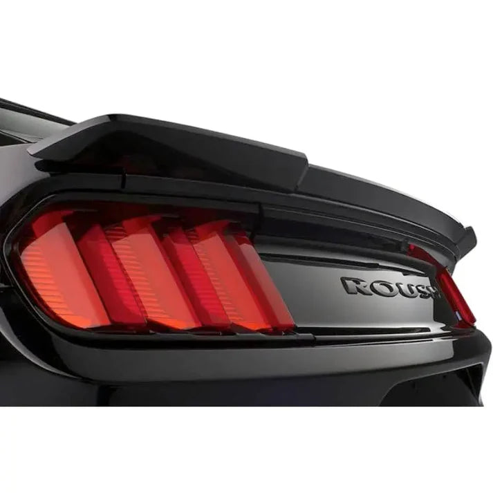 FORD MUSTANG GT STYLE BOOT SPOILER (NON-OEM)