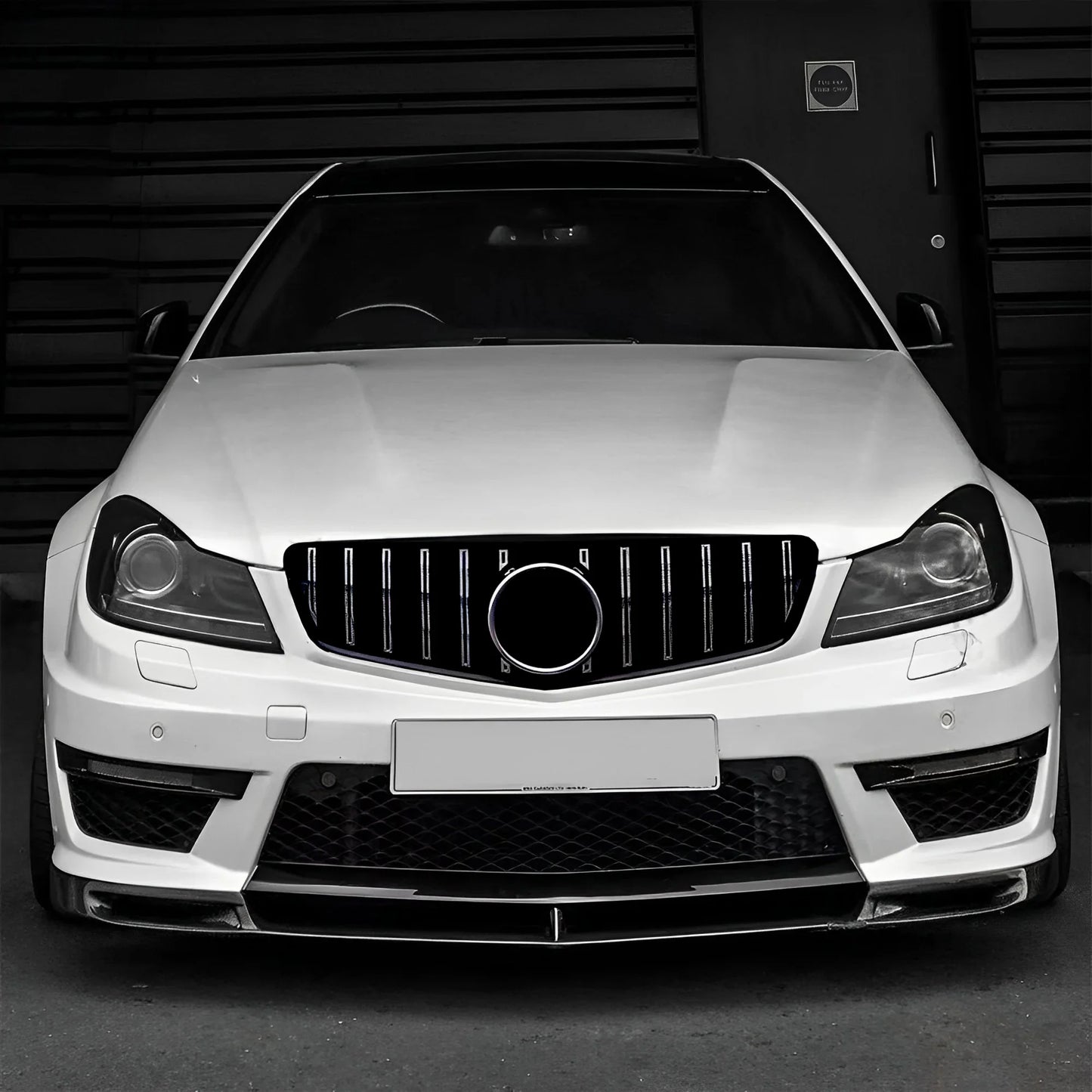 MERC W204 GTR PAN AM STYLE GRILLE
