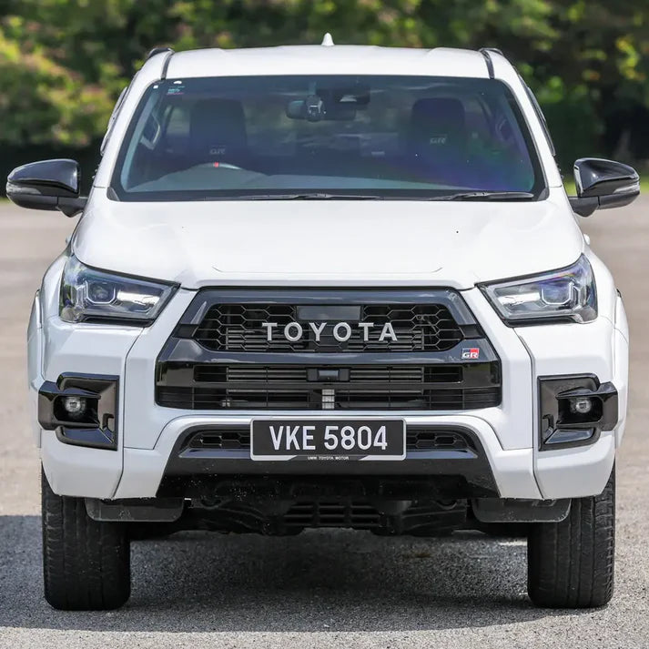TOYOTA HILUX GR SPORT STYLE CONVERSION BODY KIT