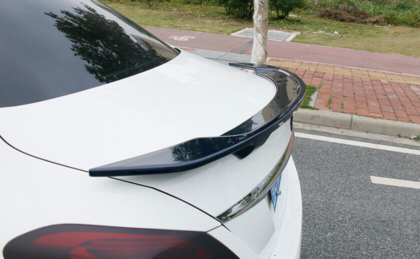 MERC W205 C-CLASS SEDAN R STYLE TRUNK SPOILER