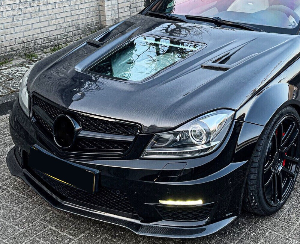 MERC W204 C63 FACELIFT GH STYLE CARBON FIBRE FRONT LIP