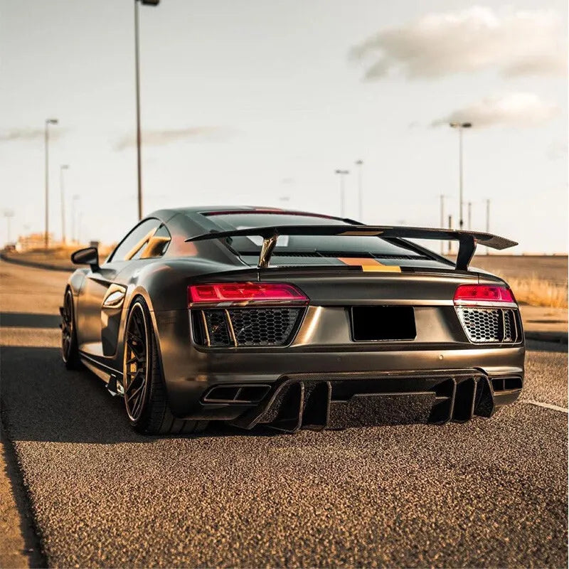 AUDI R8 4S VRS STYLE CARBON FIBRE DIFFUSER