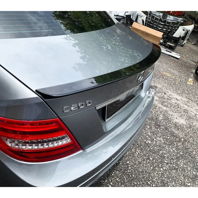 MERC W204 C-CLASS SEDAN AMG STYLE BOOT SPOILER
