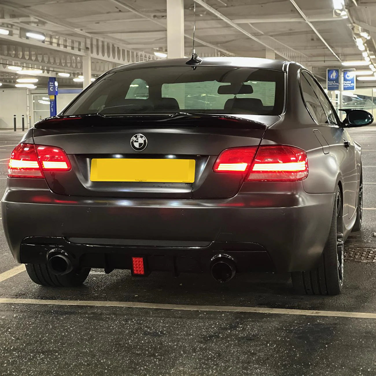 E92 3-SERIES MTECH 335I F1-STYLE GLOSS BLACK DIFFUSER