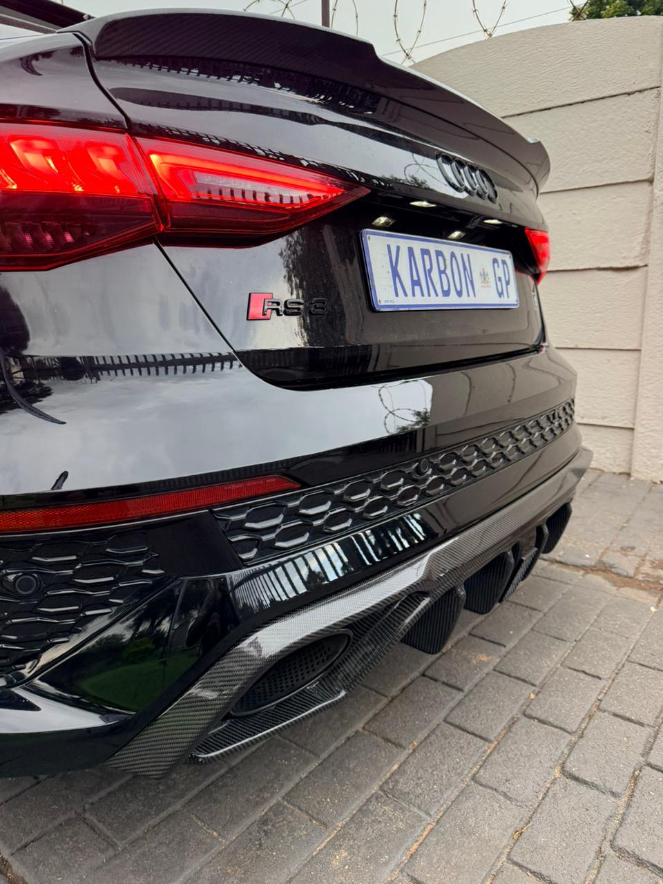 AUDI RS3 8Y CARBON LED DIFFUSER