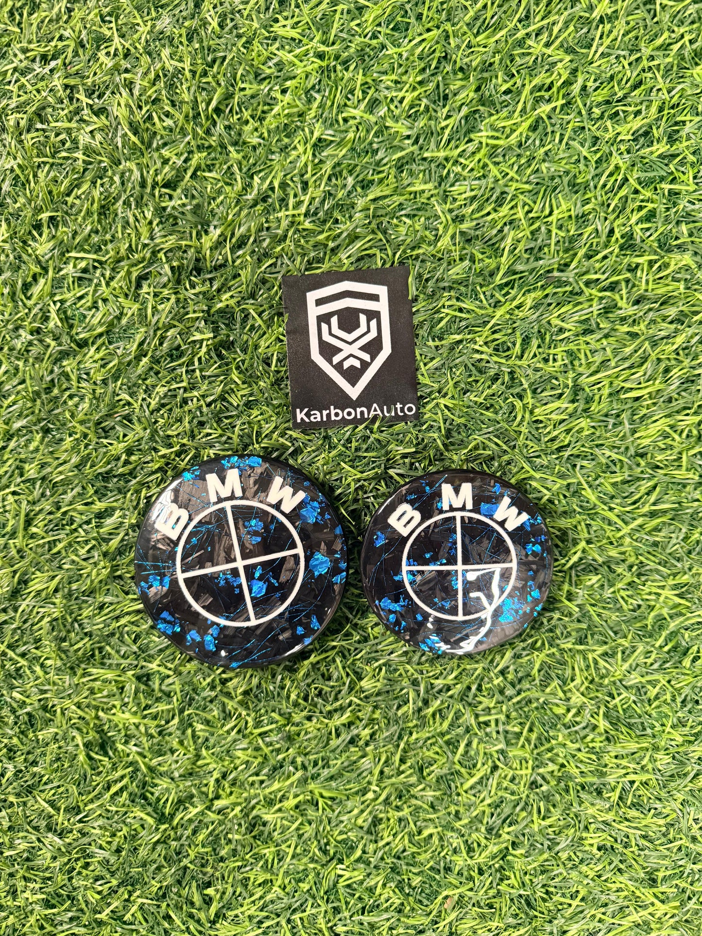 BM CARBON BADGE SET