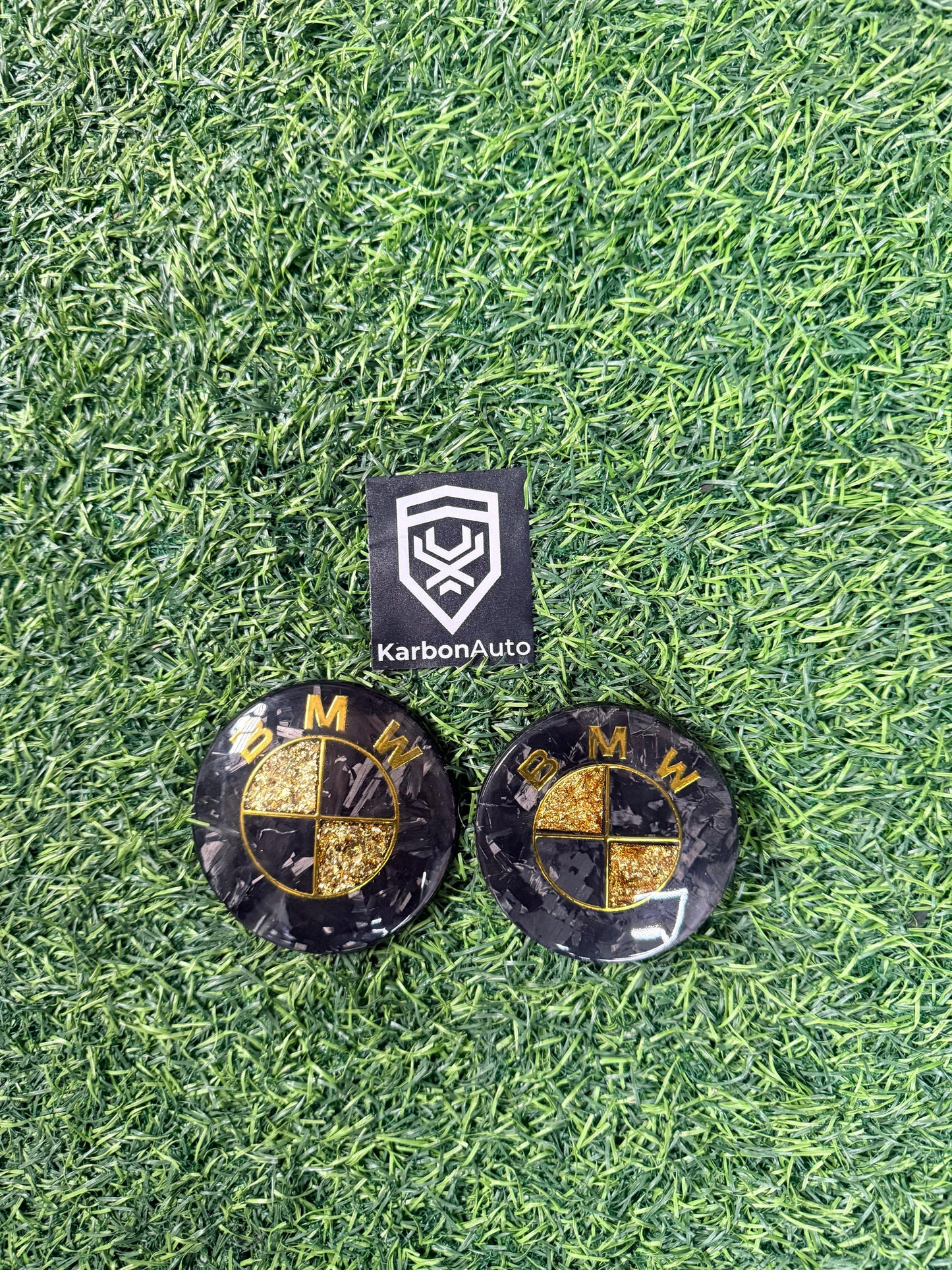 BM CARBON BADGE SET