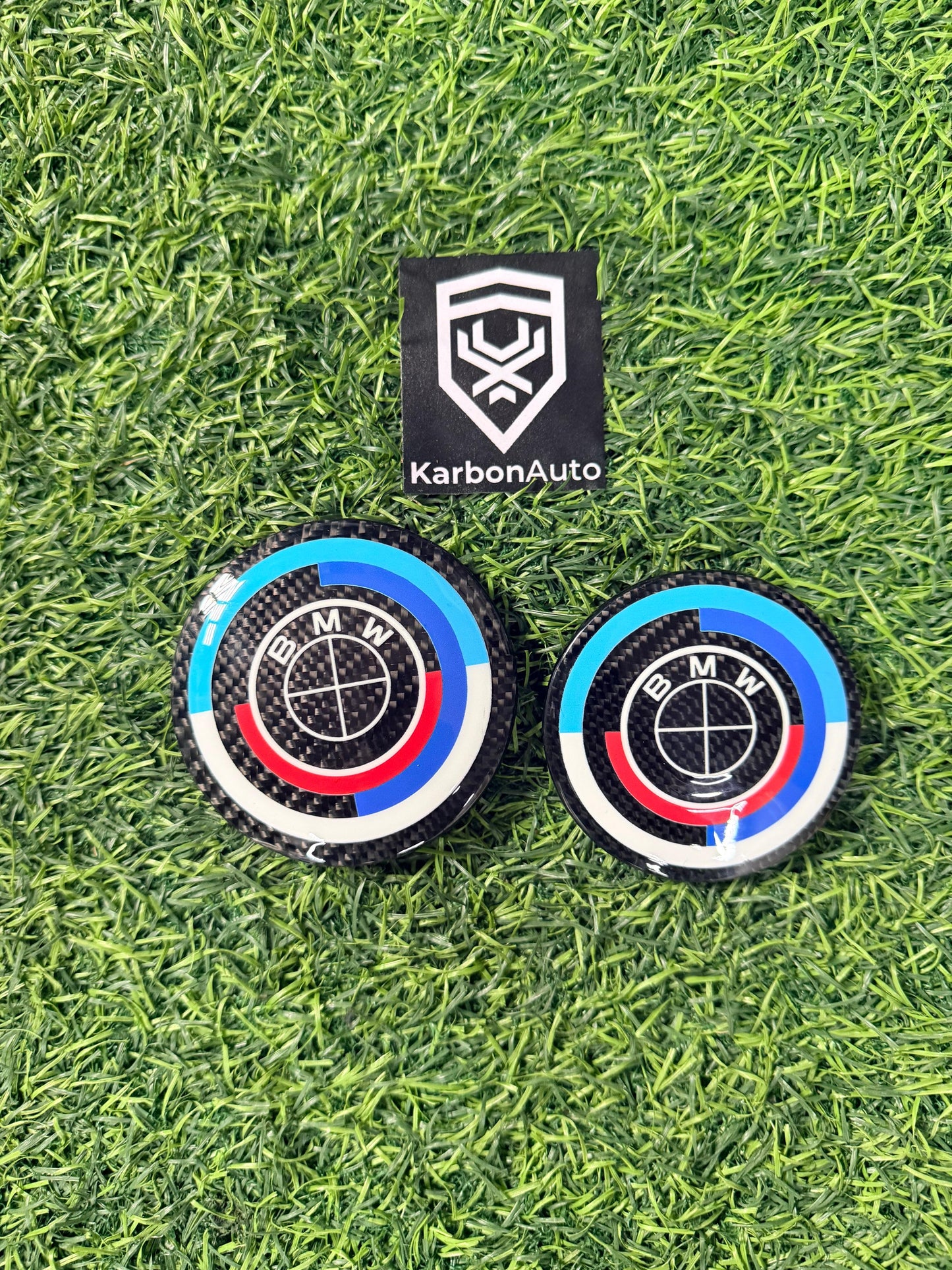 BM CARBON BADGE SET