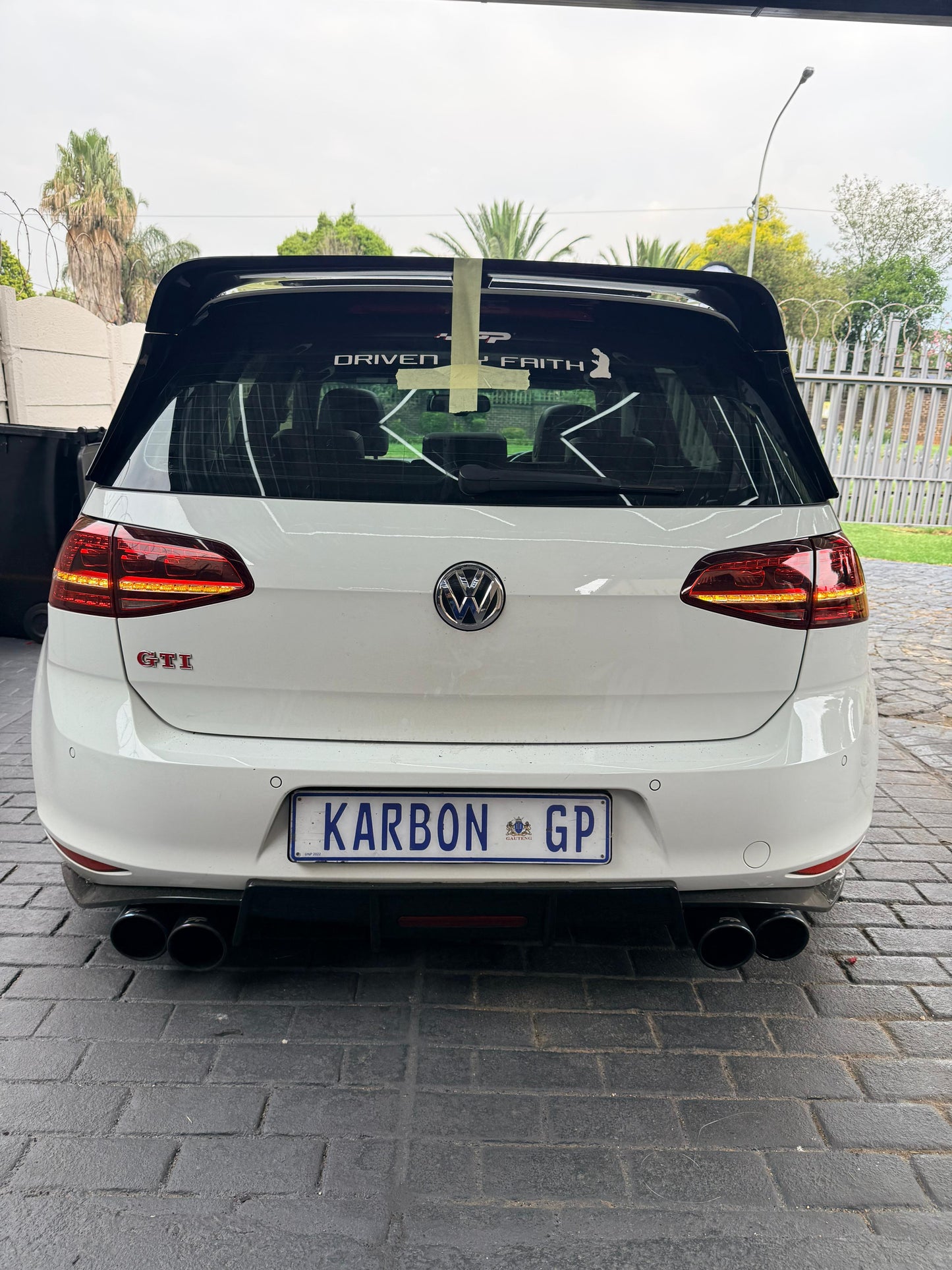 GOLF 7 / 7.5 GTI CLUBSPORT STYLE ROOF SPOILER