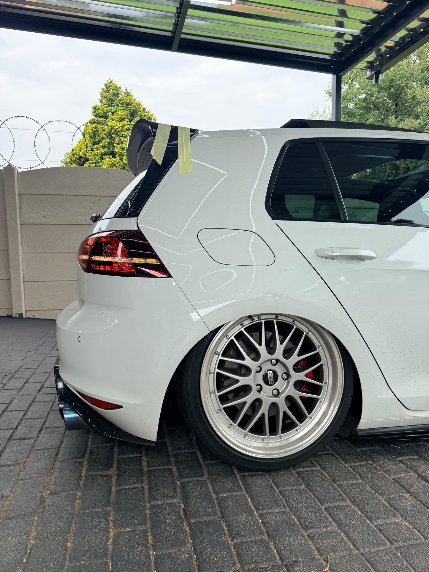 GOLF 7 / 7.5 GTI CLUBSPORT STYLE ROOF SPOILER