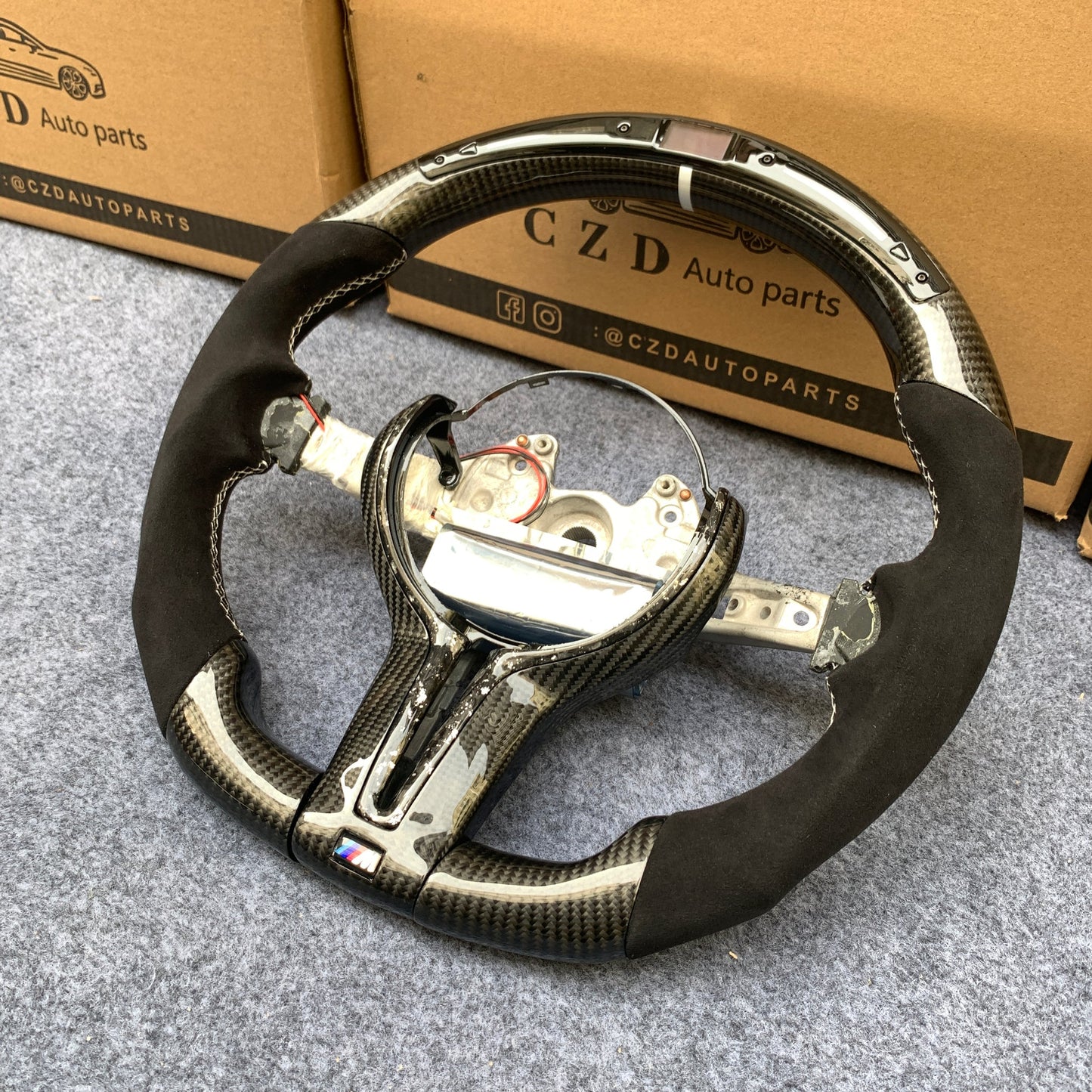 F-SERIES CARBON FIBER STEERING WHEEL WITH LED DISPLAY