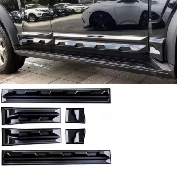 JETOUR T2 DARK KNIGHT STYLE DOOR CLADDING (GLOSS BLACK)