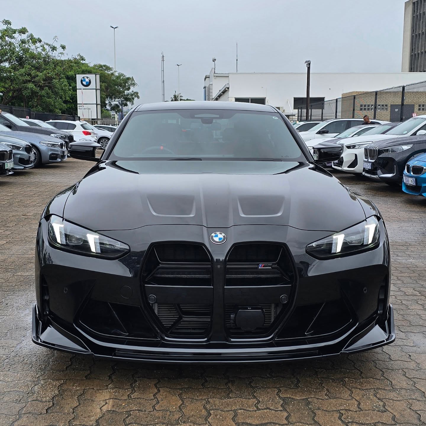 G80/G82 GLOSS BLACK V STYLE LIP