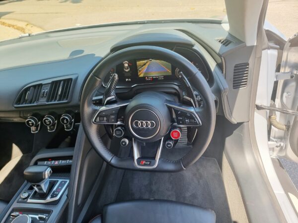 AUDI RS MODELS (NEW GEN) CARBON FIBRE BATMAN STYLE DSG PADDLE SHIFT EXTENSIONS