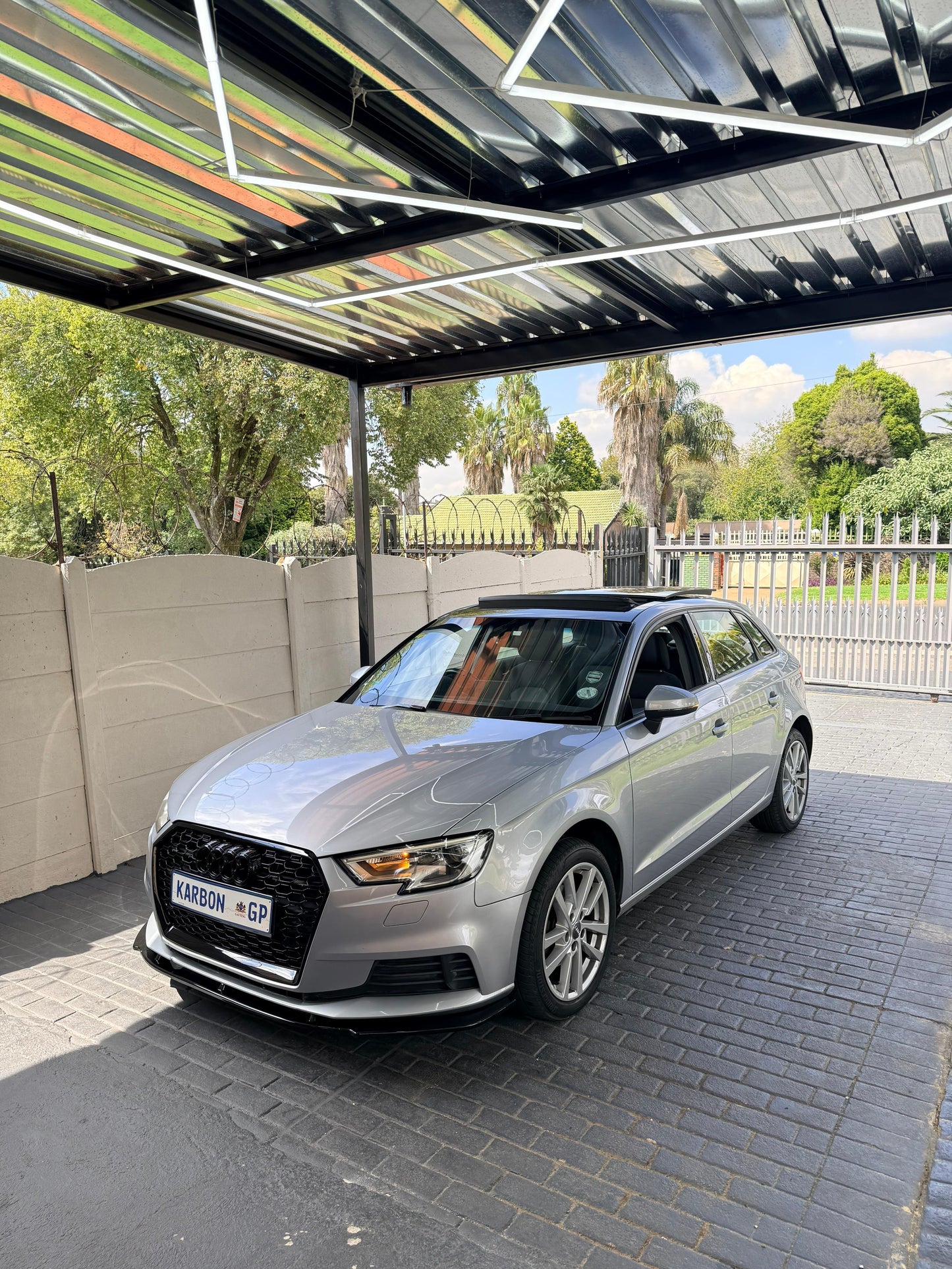 A3 8V1 HATCH 13-16 NON S-LINE FRONT LIP