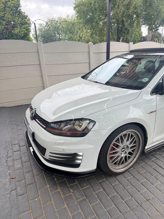 GOLF 7 R/ GTI GLOSS BLACK FRONT LIP
