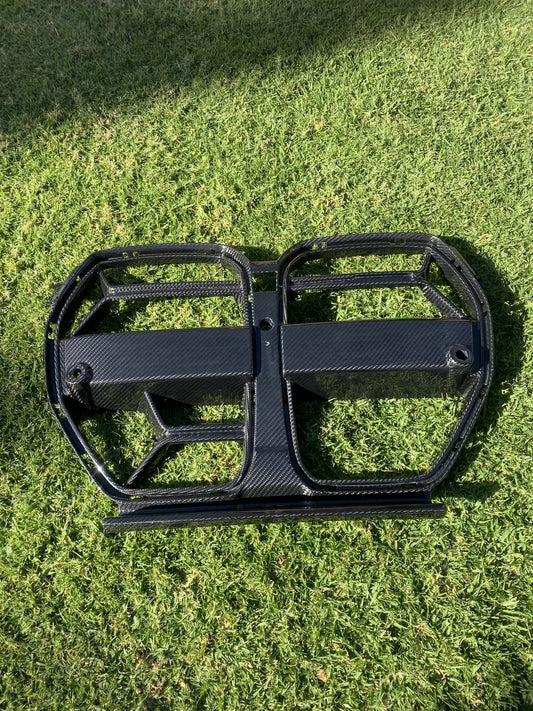 G80 M3 / G82 M4 DRY CARBON FIBRE CSL STYLE GRILLE