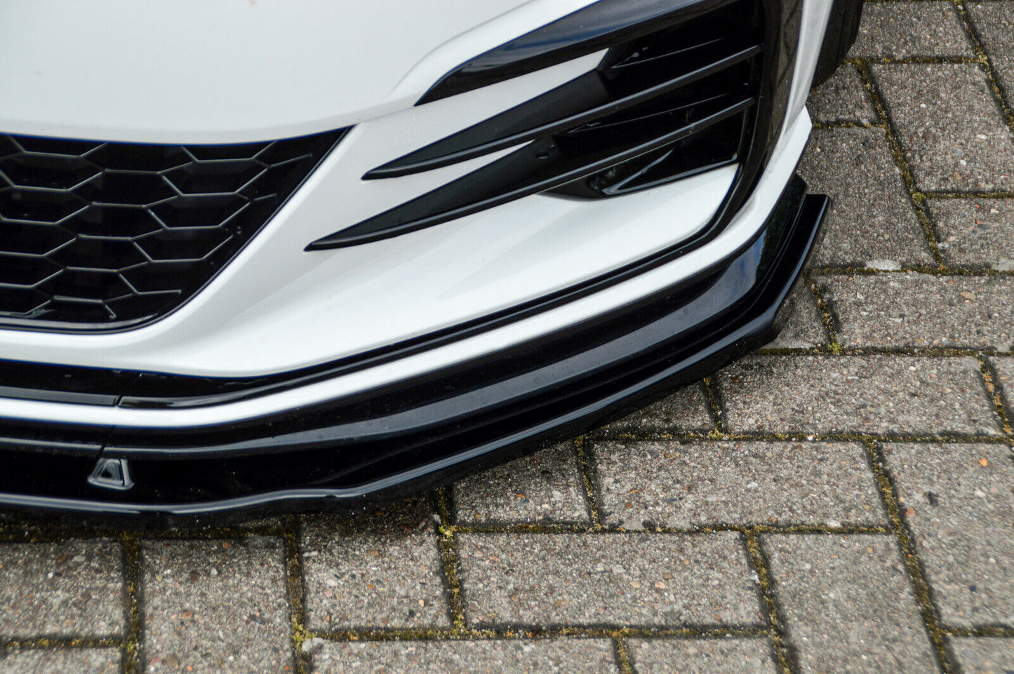 GOLF 7.5 GTI TCR-STYLE FRONT LIP