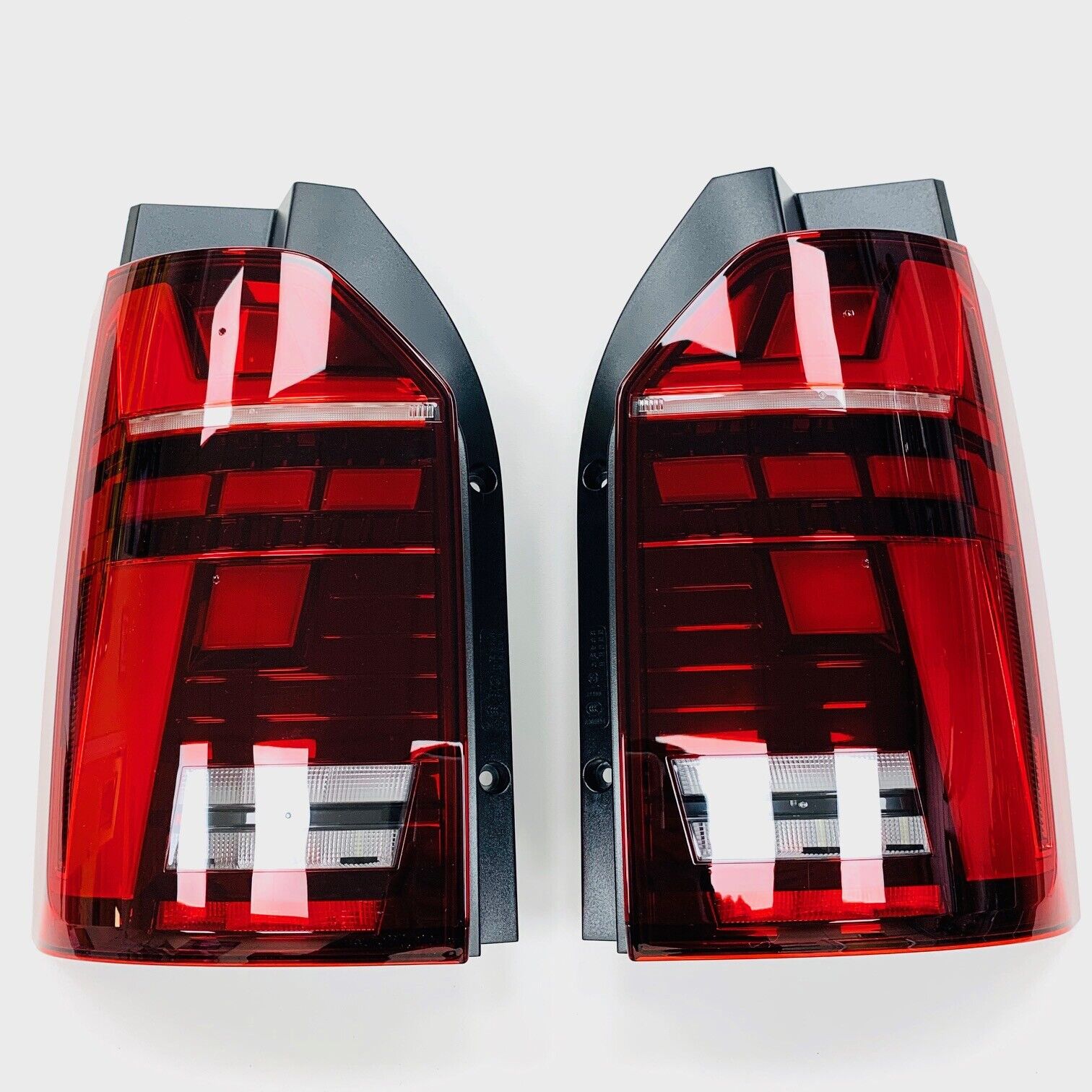 TRANSPORTER T6 DYNAMIC STYLE LED TAIL LIGHTS – Karbon Auto