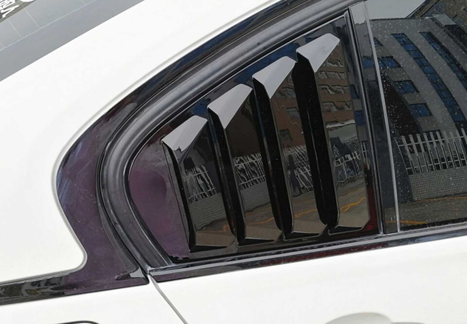 F30 3-SERIES GLOSS BLACK SIDE WINDOW LOUVER