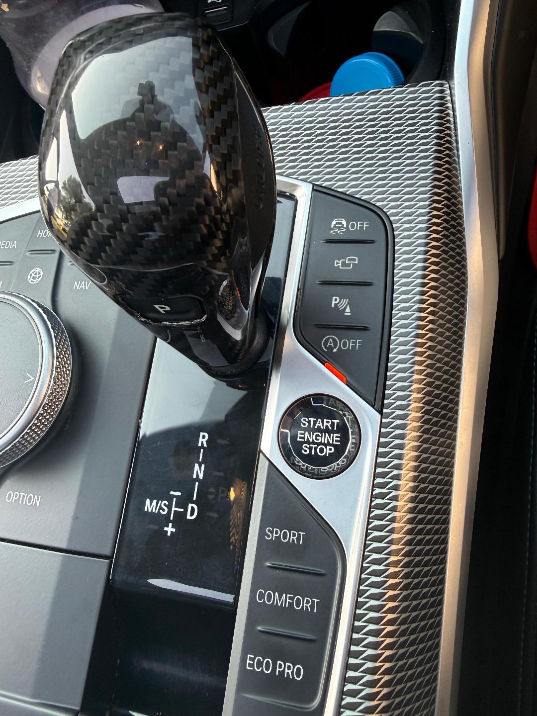 G-SERIES CARBON FIBRE GEAR SHIFT TRIM