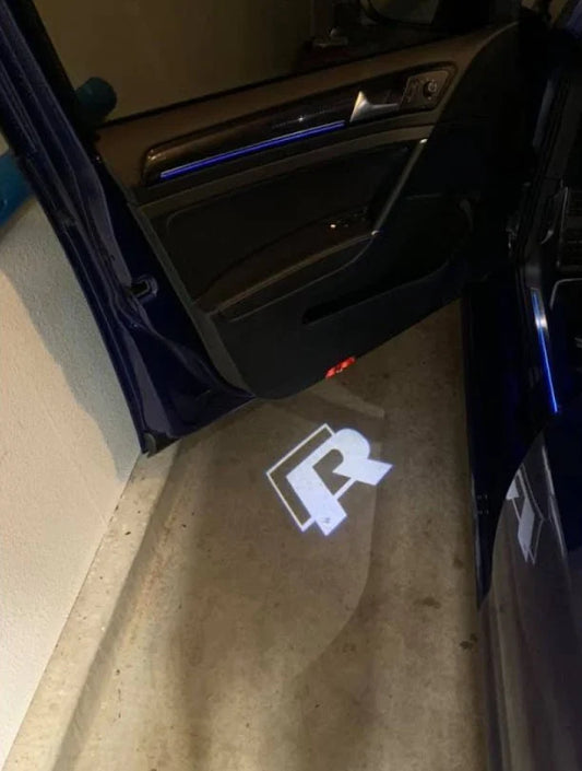 GOLF R WELCOME DOOR LIGHT