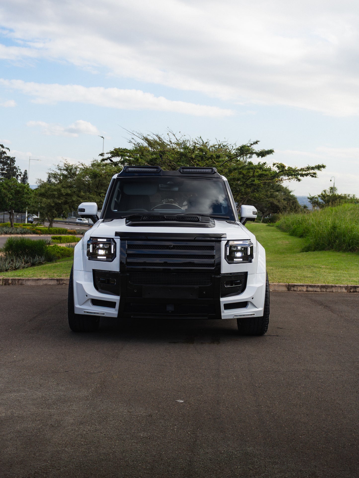 JETOUR T2 BRABUS STYLE BONNET SCOOP